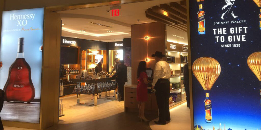 DFW_Duty-Free-Store_-6