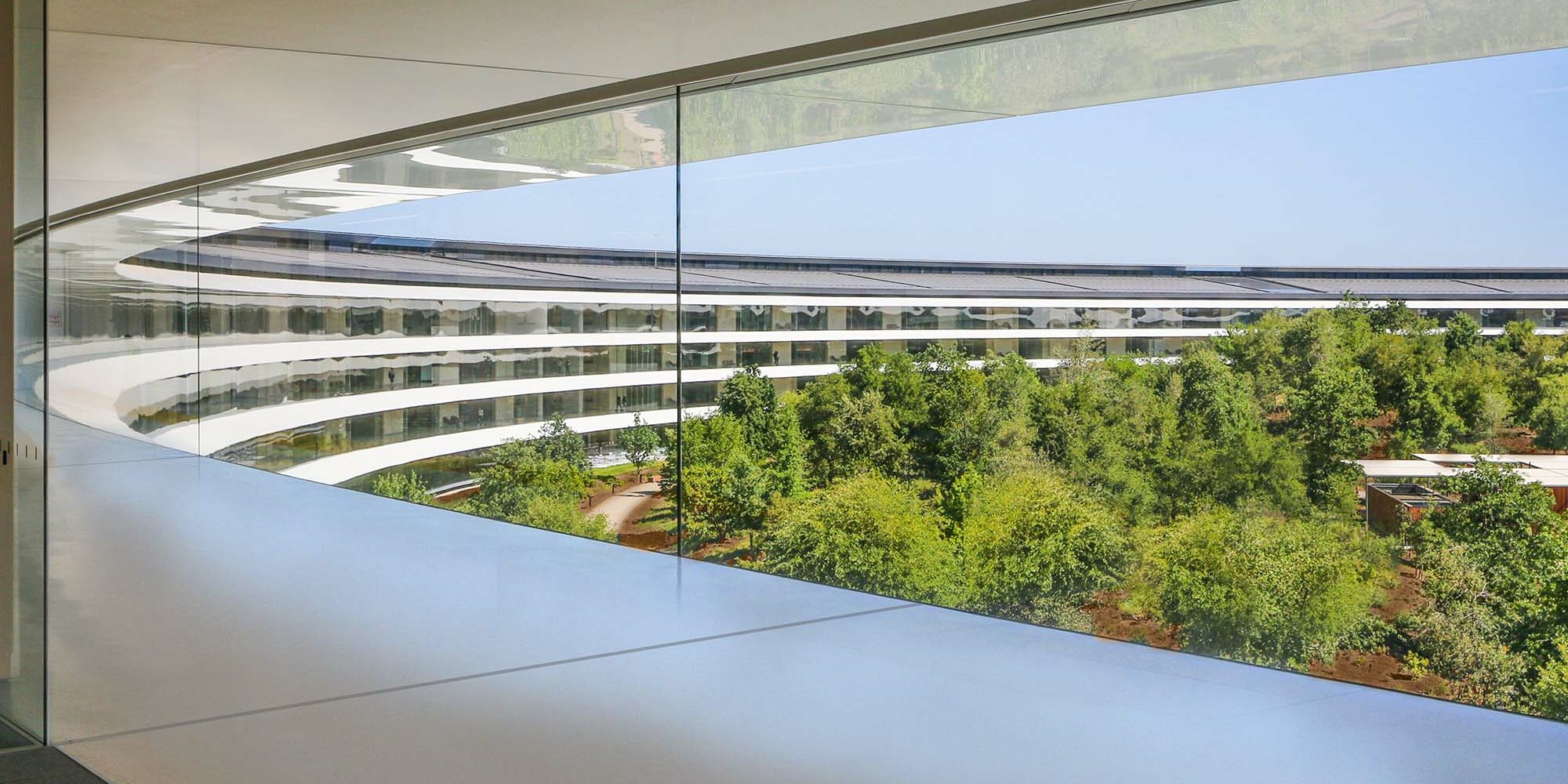 Apple Park AV
