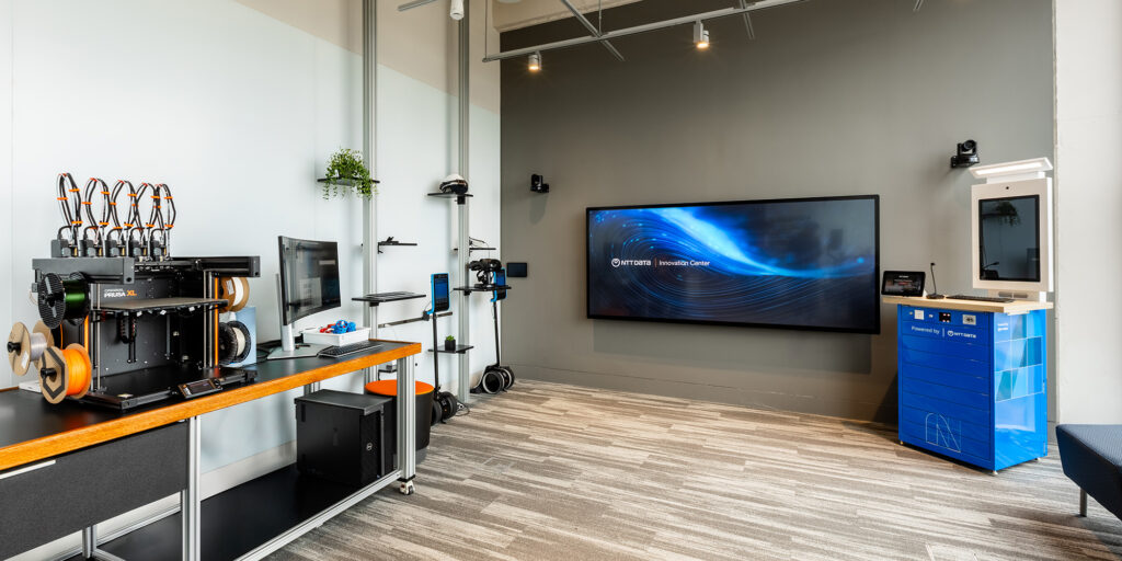 Innovation Zone at NTT Data by Ford AV