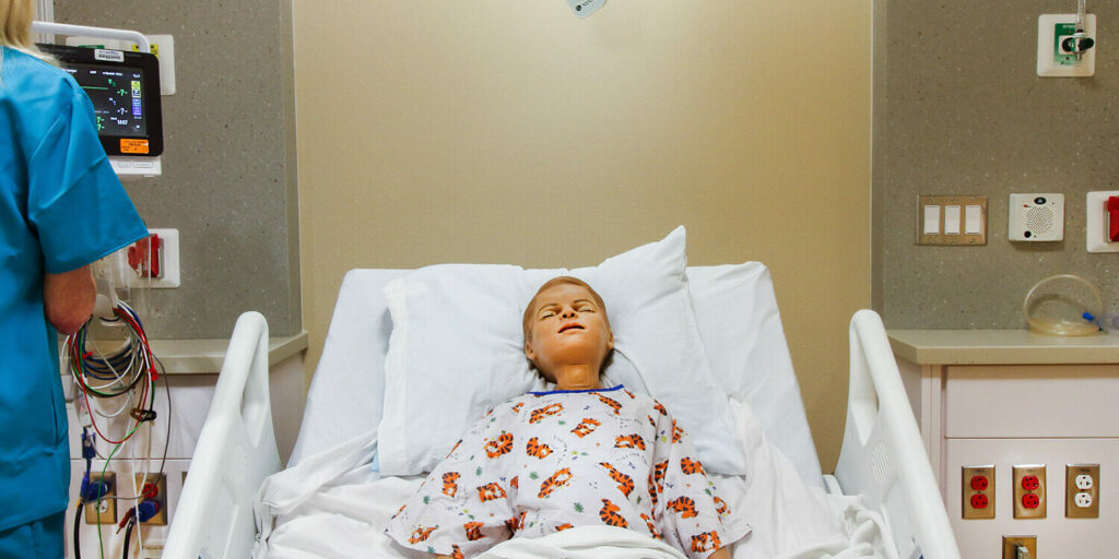 sim center hospital technology
