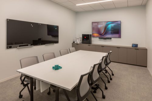 McCarthy - Huddle Room